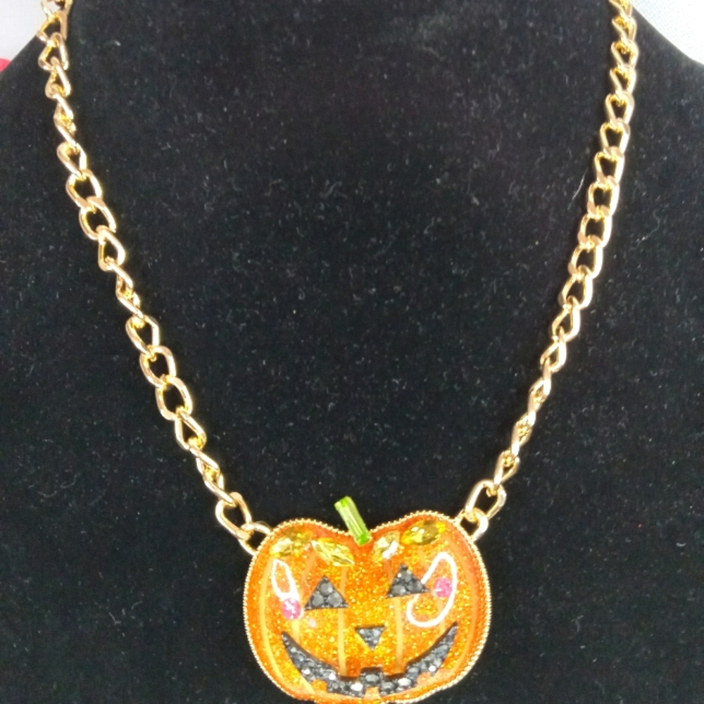 Holloween pumpkin necklace
